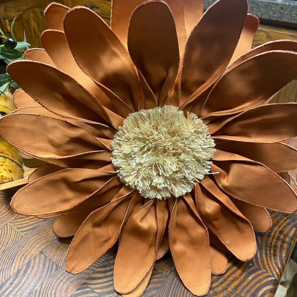 Sunflower decorative 3D pillow